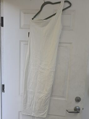 The Maternity Dress by BUMPSUIT